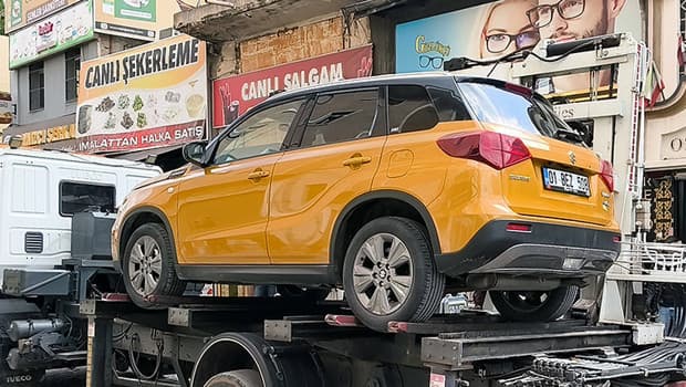 Hatalı park yapan sürücülere toplamda 187 bin lira ceza