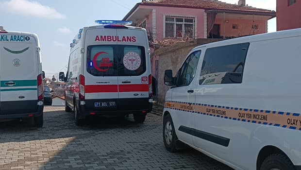 Ailesinin ulaşamadığı genç, evde ölü bulundu