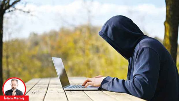 Trol hesapların Türkiye ekonomisine zararı