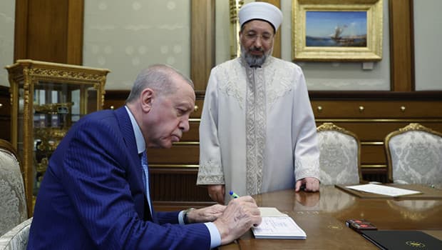 Cumhurbaşkanı Erdoğan'dan kurban bağışı