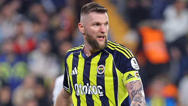 Fenerbahçe'ye Skriniar'dan bir kötü haber daha!