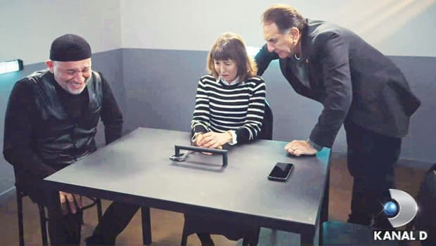 Arka Sokaklar'dan lavaş çetesi göndermesi