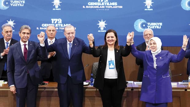 Erdoğan: Türkiye merkezli düşünenlere kapımız açık