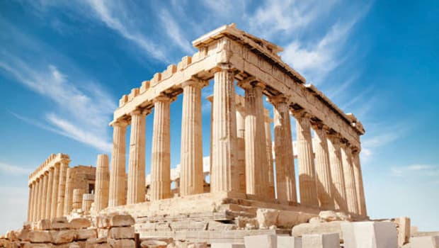 Juncker, Yunanistan krizinde Akropolis'in satışı önerildiğini açıkladı