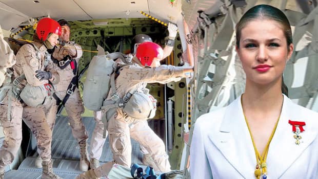 Prenses Leonor, paraşütle atlayış eğitimini tamamladı
