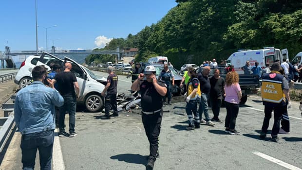 Rize'de Ters Yöne Giren Araç Kazaya Neden Oldu: 2 Ölü, 3 Yaralı