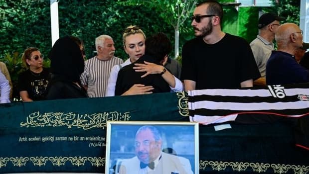 Gazeteci Reha Muhtar son yolculuğuna uğurlandı