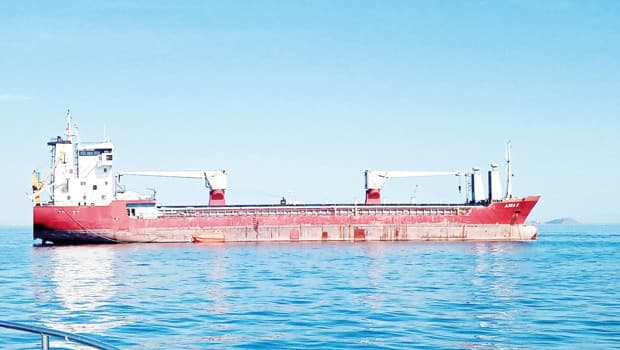 Bakanlık müdahalesiyle 4 denizci 10 ay sonra özgürlüğüne kavuştu