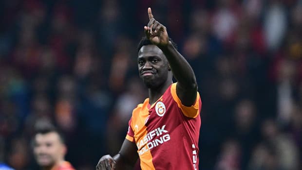 Galatasaray, Davinson Sanchez ile ilgili kararını açıkladı.