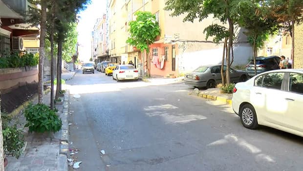 Sürücünün lastiklerini patlatıp 2,5 milyon lira çaldılar