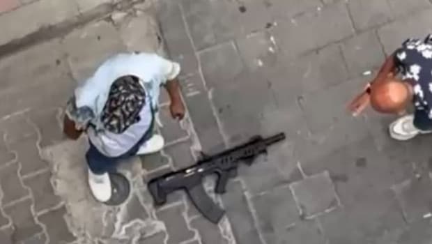 İzmir'de silahlı saldırı: İki şüpheli yakalandı