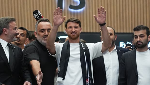 Salih Özcan, Orkun Kökçü'nün transferine dair açıklamalarda bulundu.