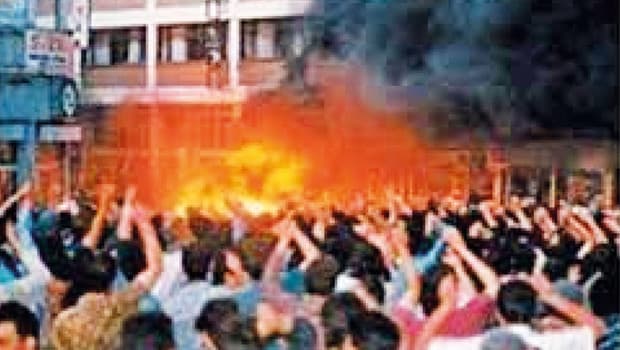 AYM, Madımak Oteli olayları için tazminat kararı aldı
