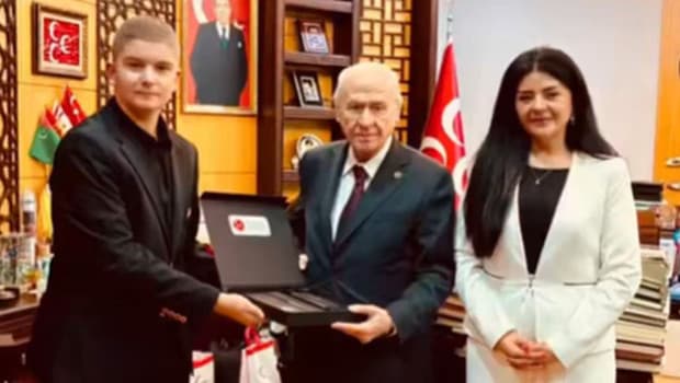 Bahçeli'den Özgür Özel'in Yeni Parti'sine ilişkin açıklama