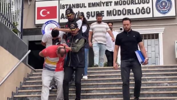 Bakırköy'de oto galeriye silahlı saldırı düzenleyen 3 şüpheli yakalandı