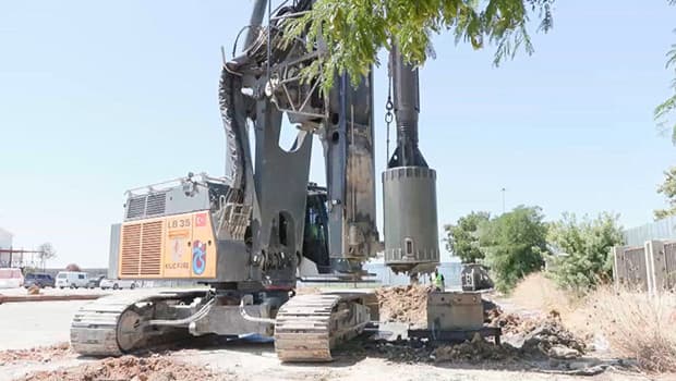 Kadıköy Rıhtım Camii Projesi'nde ilk kazma vuruldu