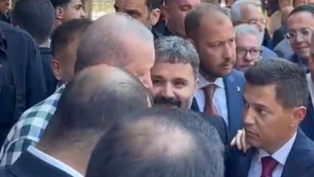 Cumhurbaşkanı Erdoğan, Marmaris Belediye Başkanı'na kapılarının açık olduğunu iletti