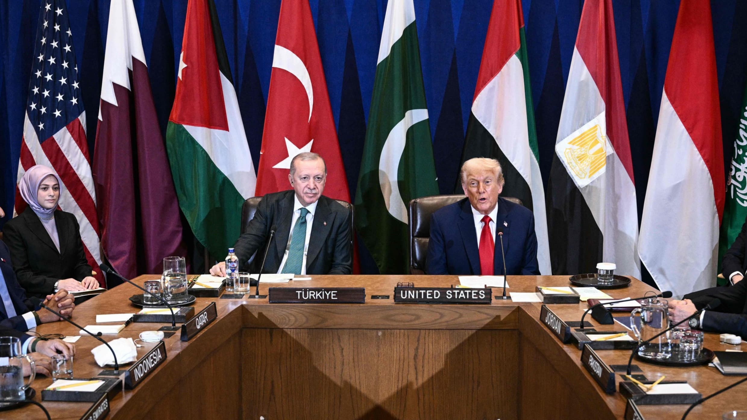 Trump "çok önemli" diye duyurmuştu. Cumhurbaşkanı Erdoğan, Trump ile görüştü