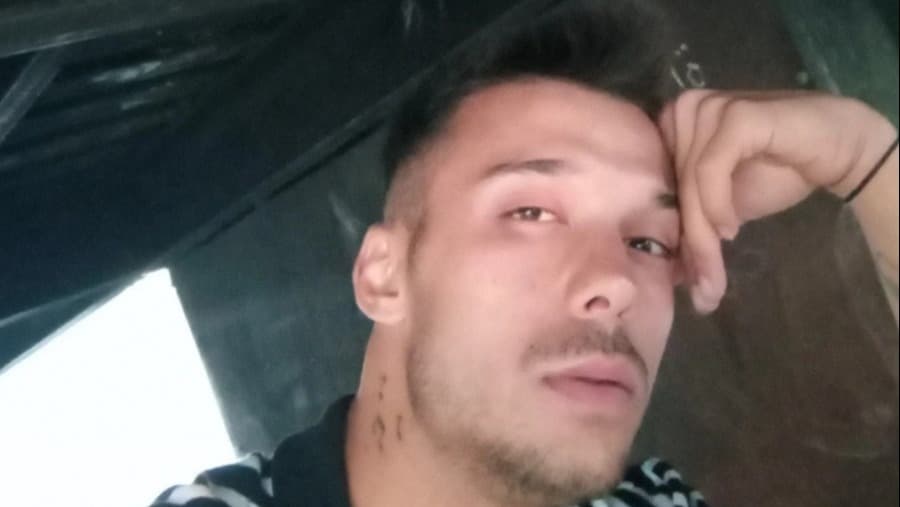 İzmir'de göğsünden bıçaklanan müzisyen hayatını kaybetti