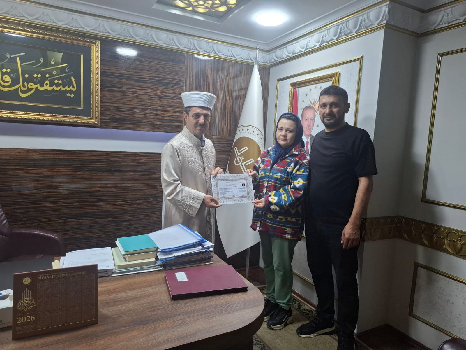 Moldovalı Walentina Düzce'de Müslüman oldu ve adını Sevgi olarak değiştirdi