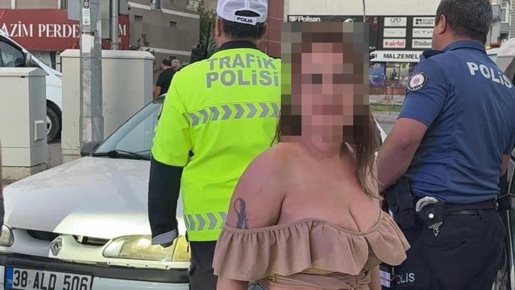 Alkollü aday sürücü ekiplerle çatıştı, ehliyeti iptal edildi