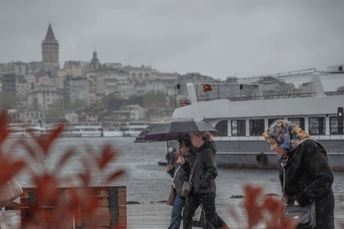 Hava soğuyor, kuvvetli sağanak geliyor. 5 gün sürecek