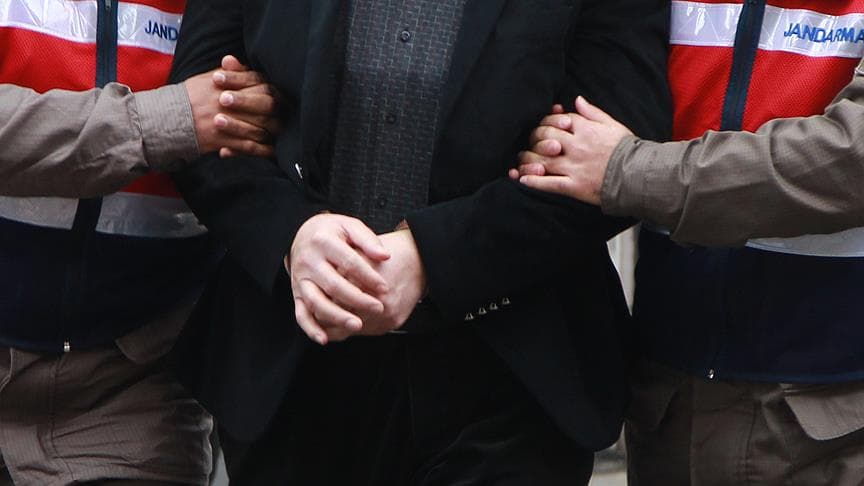 Silahla korkutup haraç topladılar. "Eminanç Kardeşler" suç örgütüne operasyon