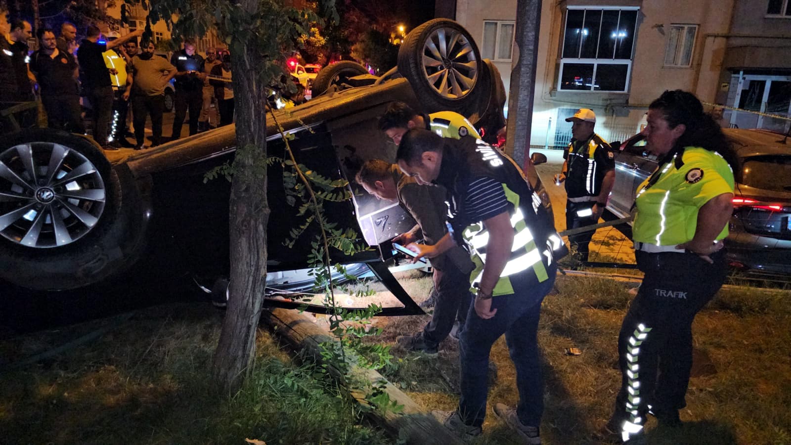 Edirne'de trafik kazasında kopan parmak dakikalarca arandı