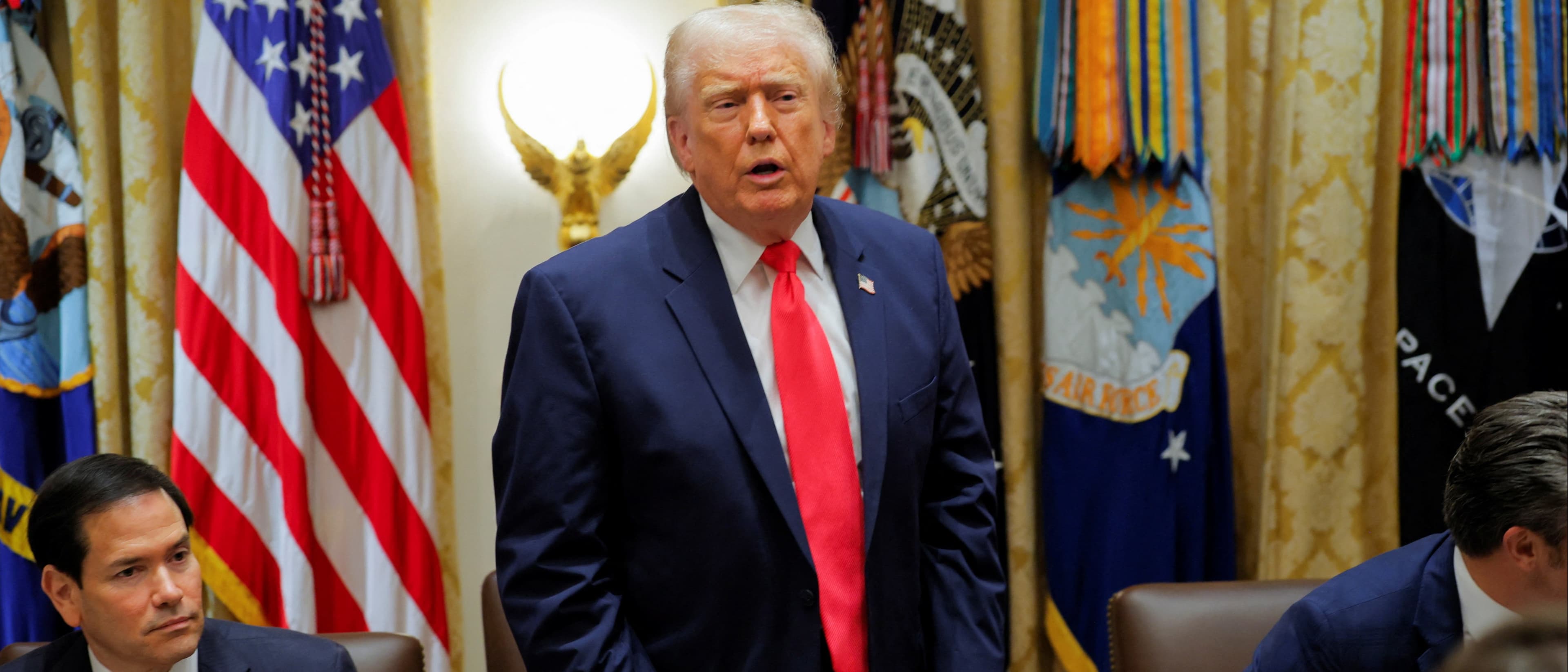 Trump'tan DAEŞ'li mahkumlar açıklaması. "Dünyanın en kötü teröristleriydi, onları yakaladık"