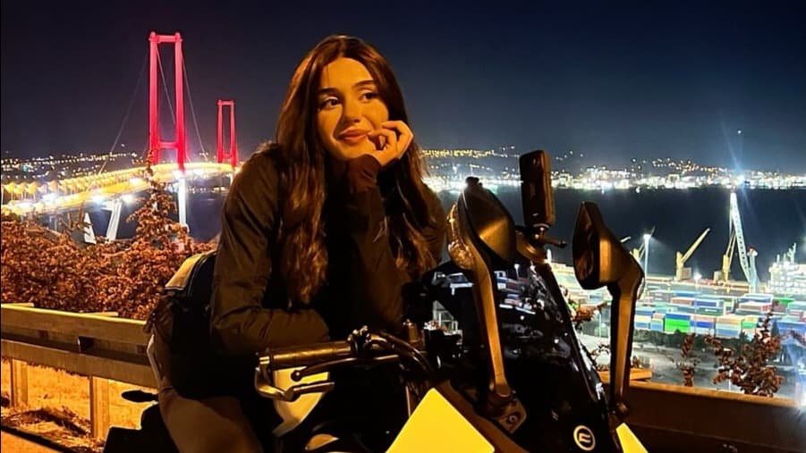 Ceyda Yakova'nın trafik kazasında iç kanama geçirdiği belirtildi