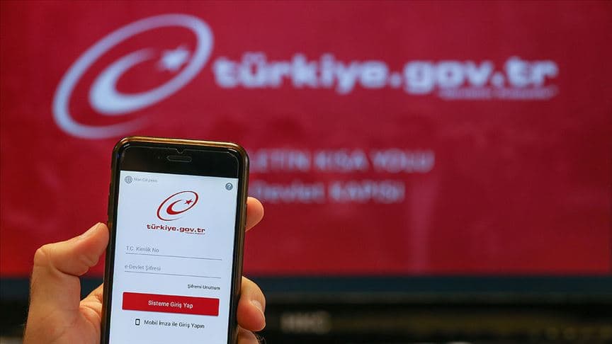 e-Devlet'ten uyarı mesajı. Kesintiler yaşanacak