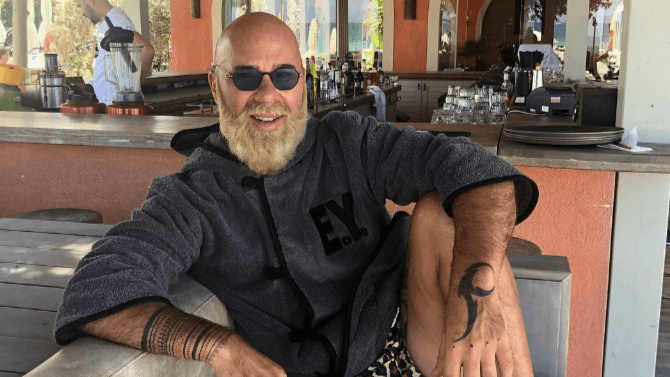 Ünlülere uyuşturucu soruşturması. Esat Yontunç hakkında yakalama kararı