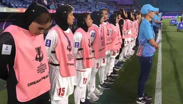 İran Milli Kadın Futbol Takımı kafilesi Türkiye'ye geldi