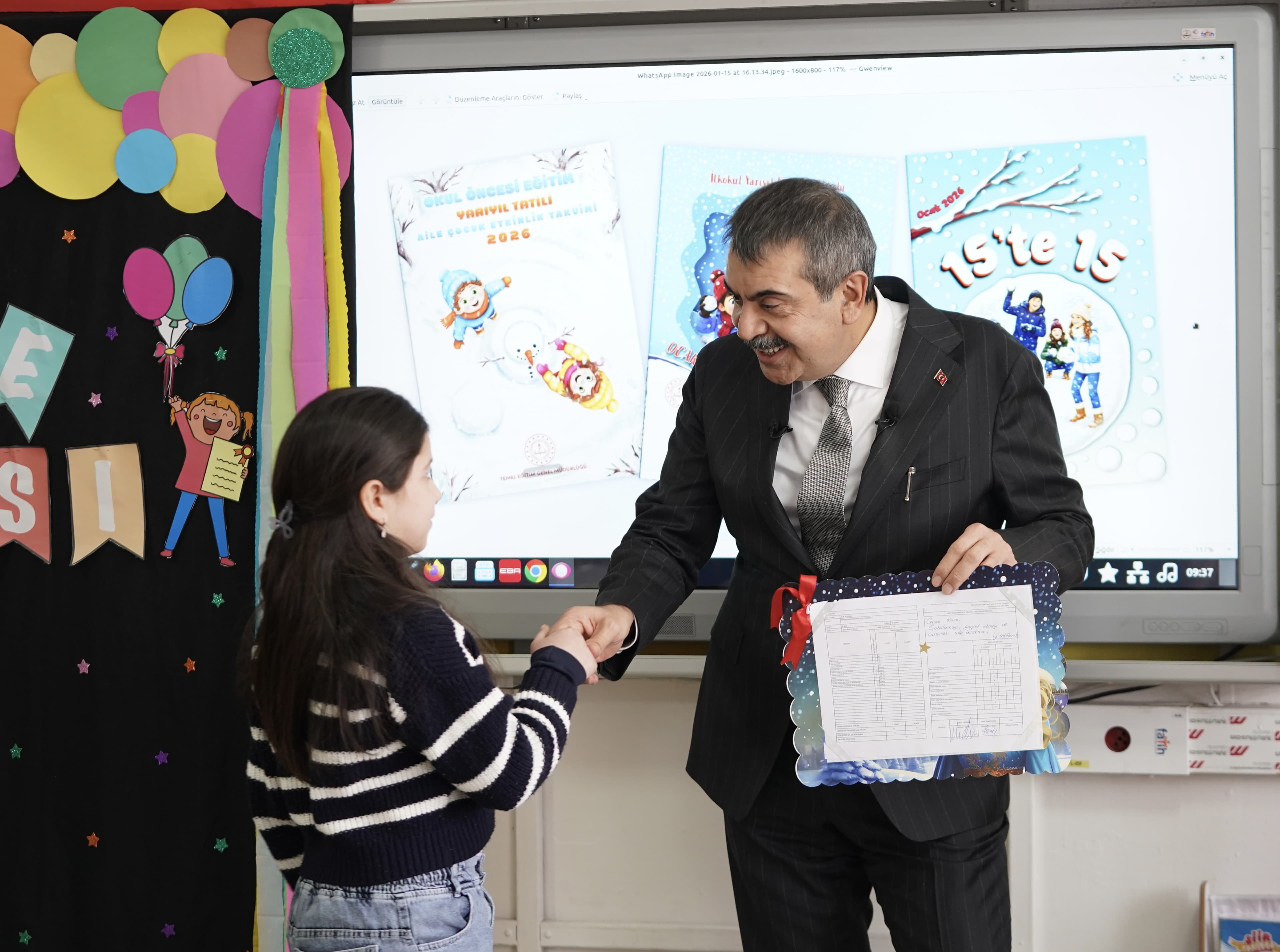 Atatürk karnelerden kaldırıldı mı? Bakan Tekin'den açıklama