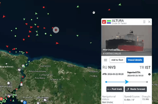 Türk tankerine drone isabet etti