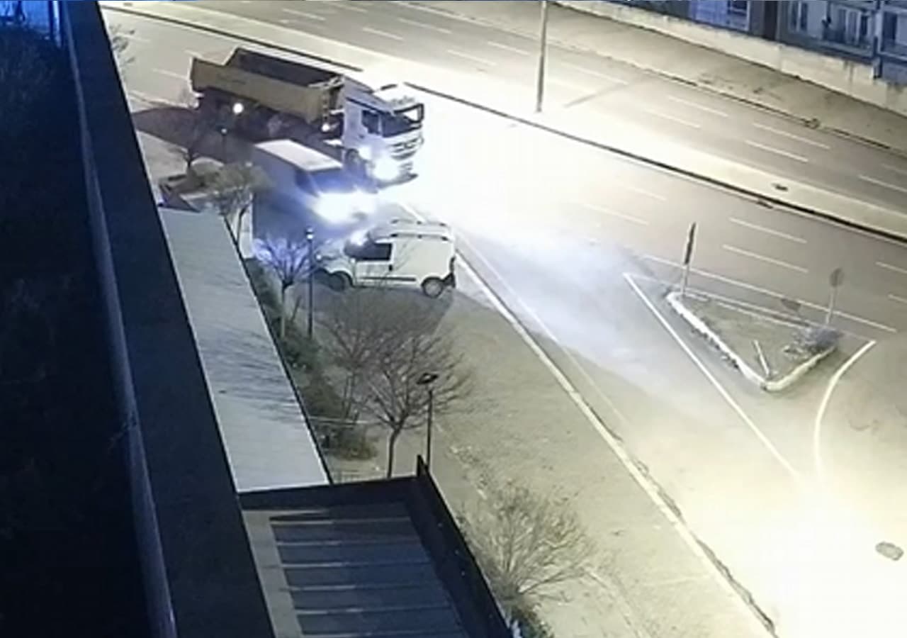 Kare kare 30 milyonluk soygun