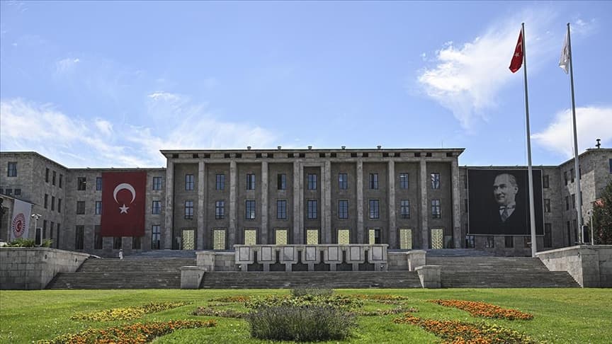 TBMM lokantasında taciz davasında 4 sanık tahliye edildi