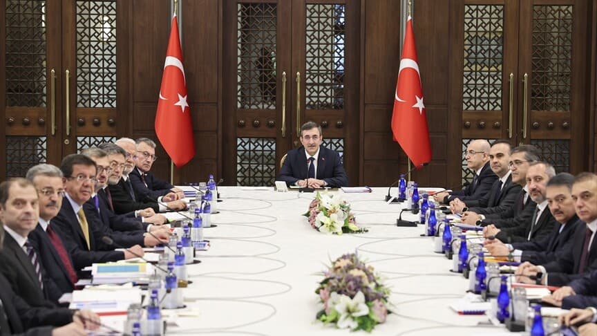 Ekonomi yönetimi toplandı: "Piyasaların sağlık işleyici için tedbirler alınmaktadır"