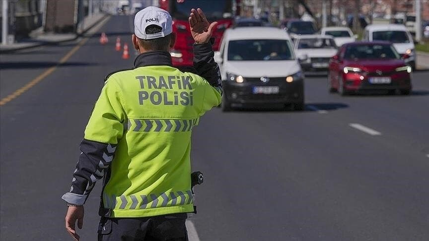 İstanbul'da yarın triatlon nedeniyle bazı yollar kapalı olacak