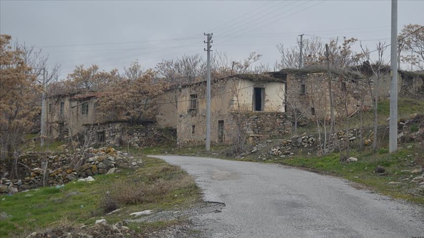 Türkiye'de 3 köyde yalnızca 1 kişi yaşıyor