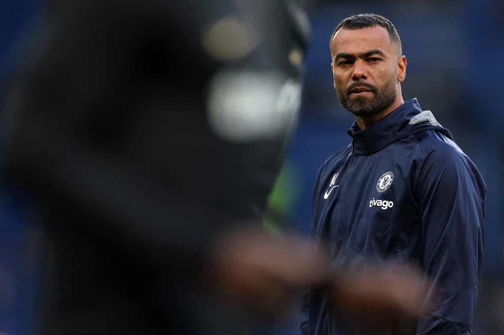 İmzayı resmen attı: Ashley Cole ilk teknik direktörlük görevini İtalya'da yapacak