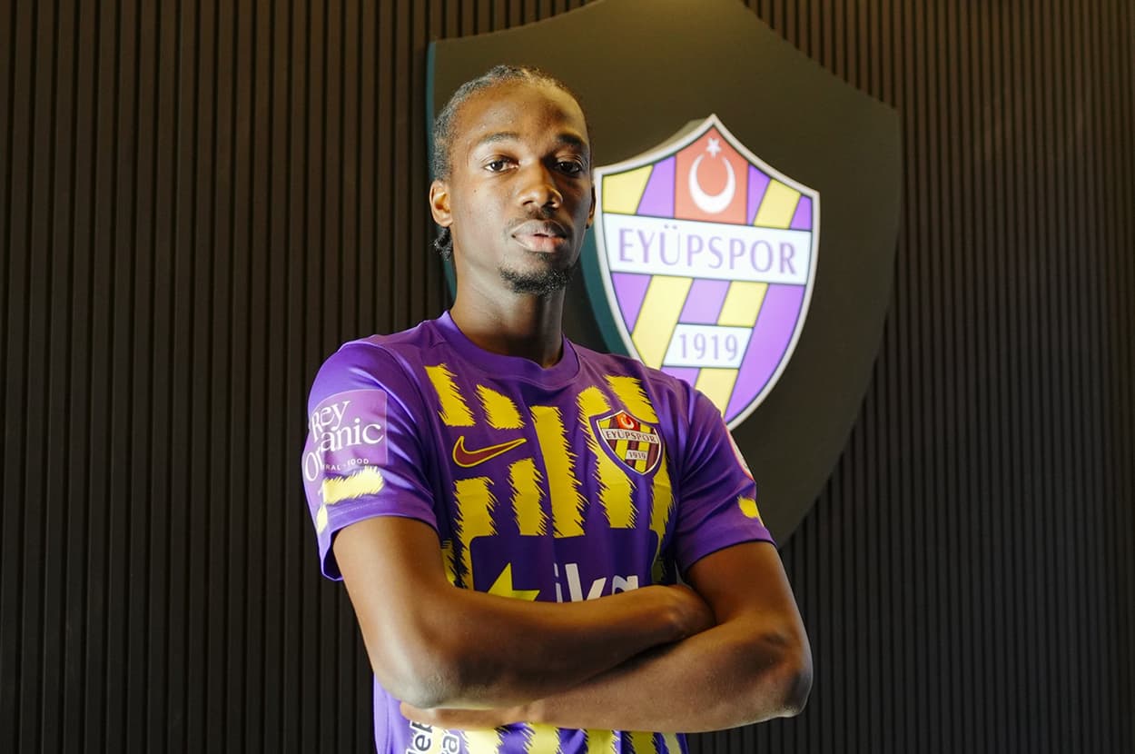 Eyüpspor yeni ön liberosunu Fransa 3. Ligi'nden buldu