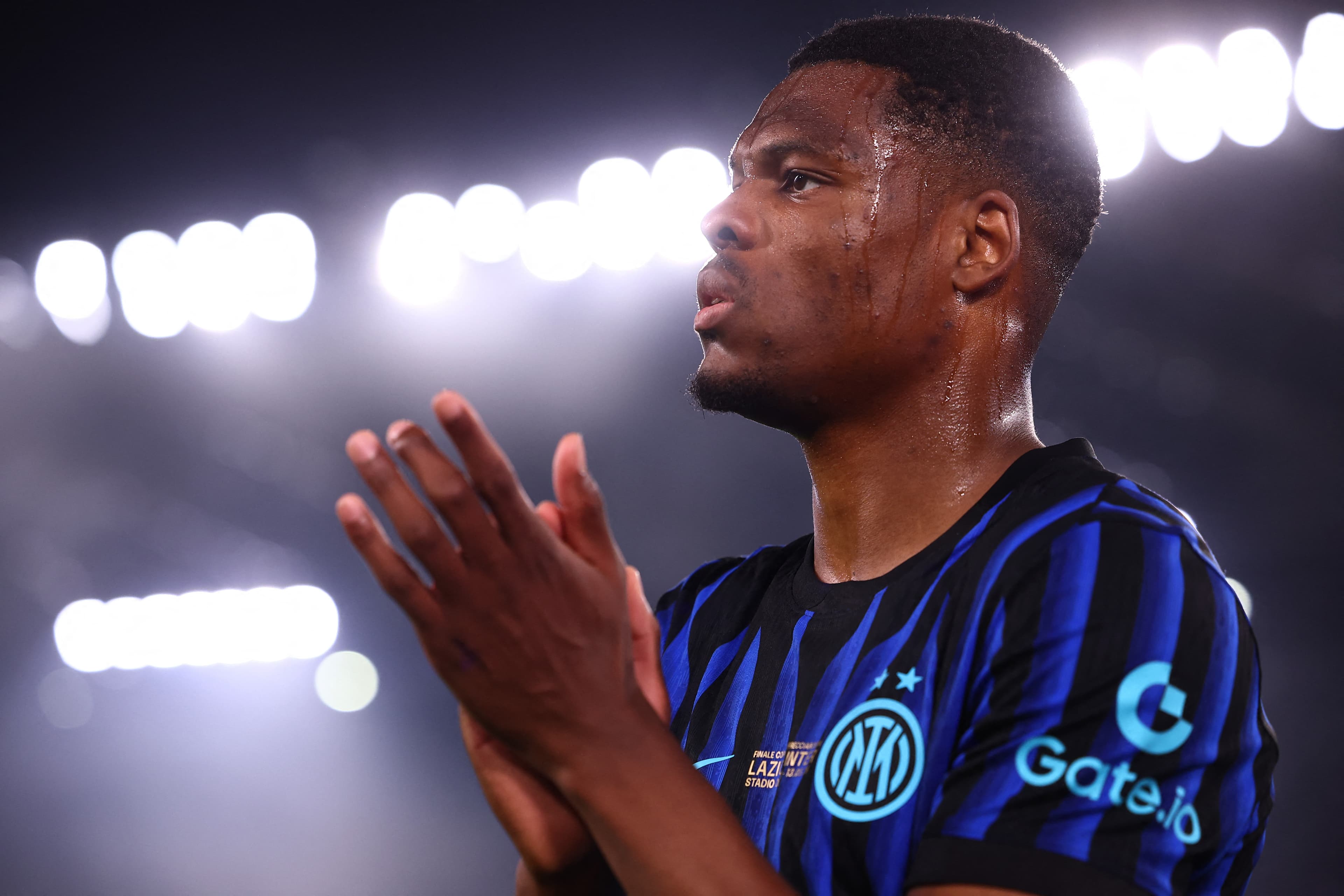 Real Madrid, Denzel Dumfries'i transfer etti