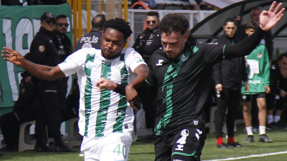 Düşme hattındaki hayati maçta Serikspor, Sakaryaspor'u puansız gönderdi