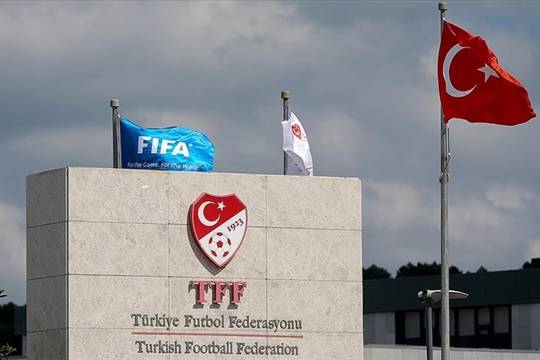 TFF'den Fenerbahçe, Galatasaray ve Samsunspor'a para cezası