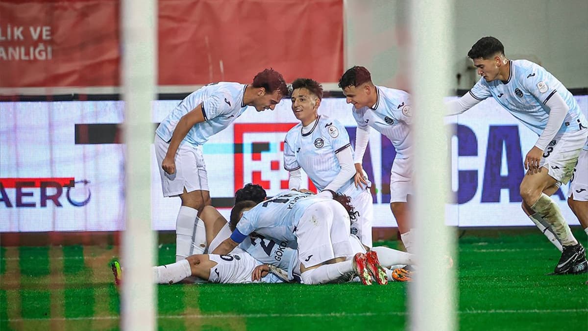 CANLI İZLE | İstanbulspor - Adana Demirspor maçı ne zaman, saat kaçta, hangi kanalda?