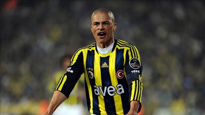 Alex de Souza, Fenerbahçe'nin başkanlık seçiminde desteklediği ismi açık açık söyledi