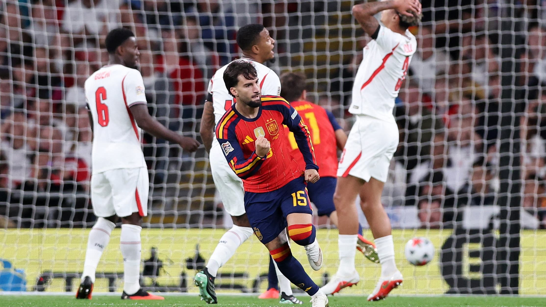 İspanya, İngiltere'yi 3-2 yenerek UEFA Uluslar A Ligi'nde galip geldi