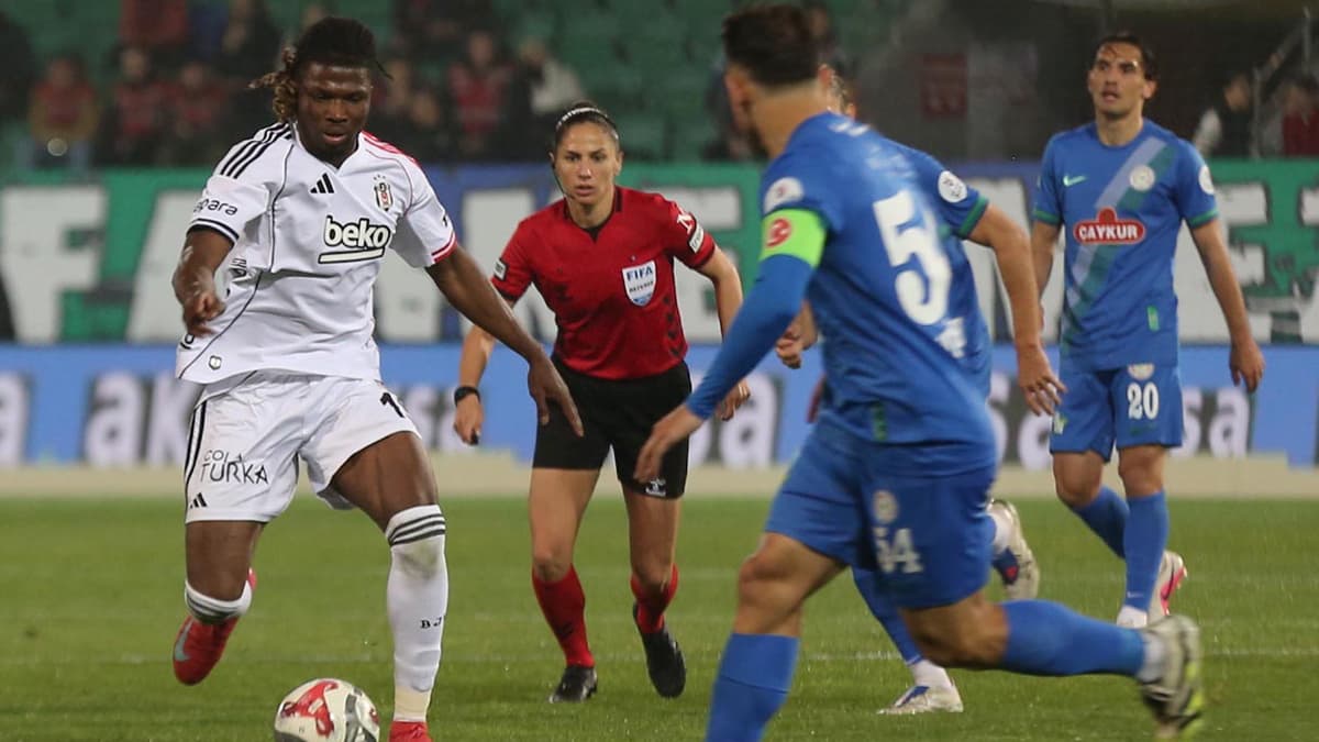 Trio, Rizespor-Beşiktaş maçındaki tartışmalı pozisyonları değerlendirdi