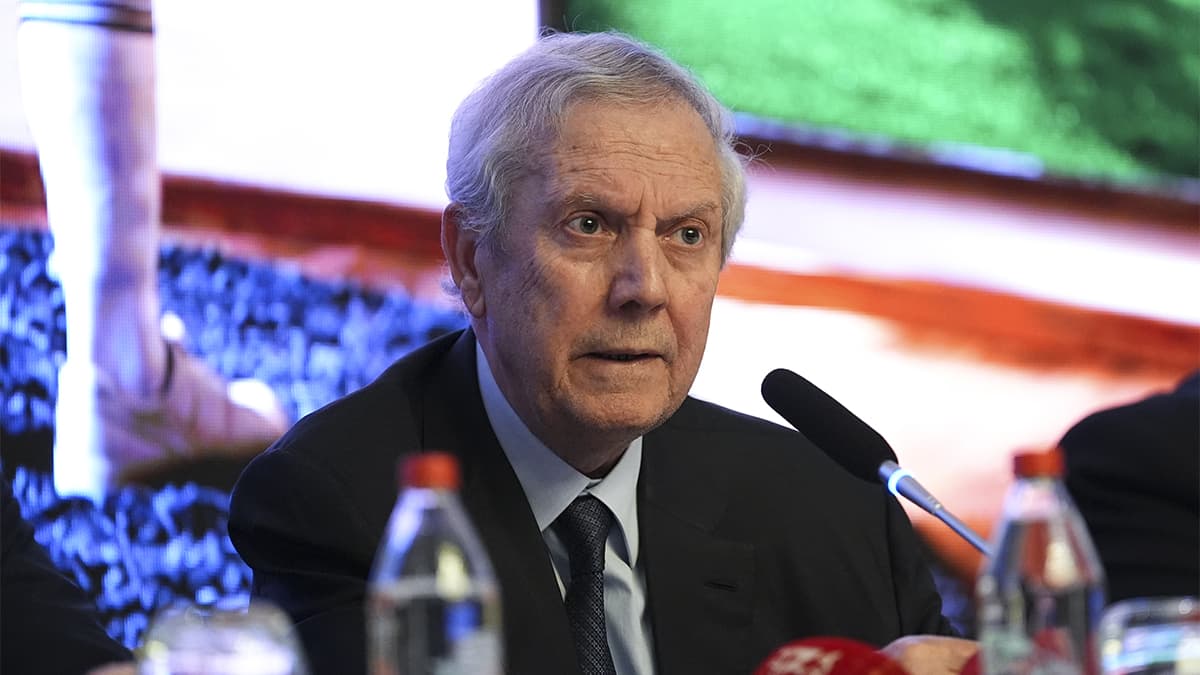 Aziz Yıldırım'ın Fenerbahçe'deki ilk transferi belli oldu